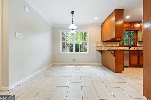 556 Lees Trace SW, Marietta, GA 30064