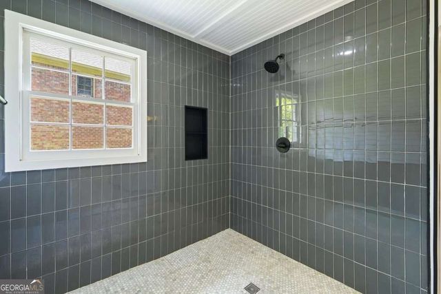 556 Lees Trace SW, Marietta, GA 30064