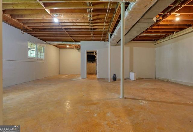 556 Lees Trace SW, Marietta, GA 30064