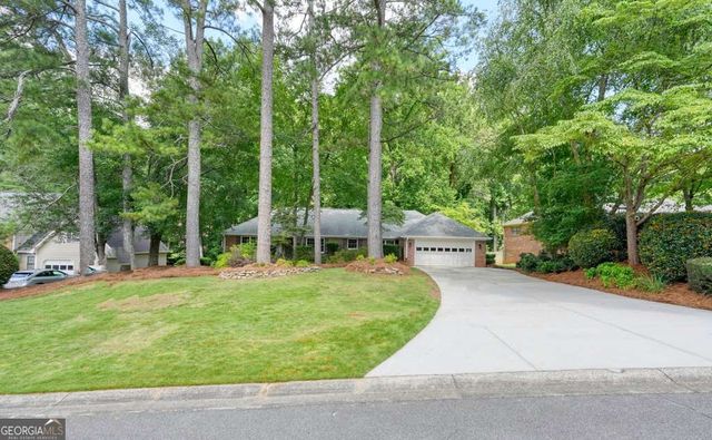 556 Lees Trace SW, Marietta, GA 30064