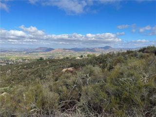 3 Esplendida Way, Temecula, CA 92592