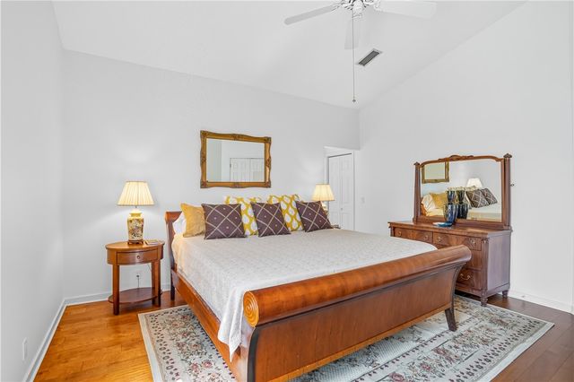 4 Bay Tree Court W, St Simons Island, GA 31522