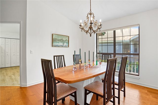 4 Bay Tree Court W, St Simons Island, GA 31522