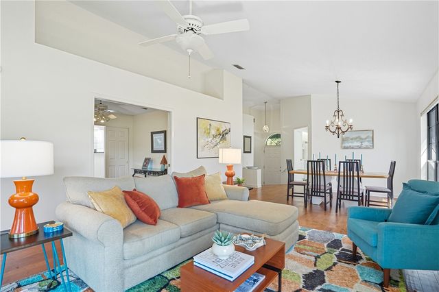 4 Bay Tree Court W, St Simons Island, GA 31522