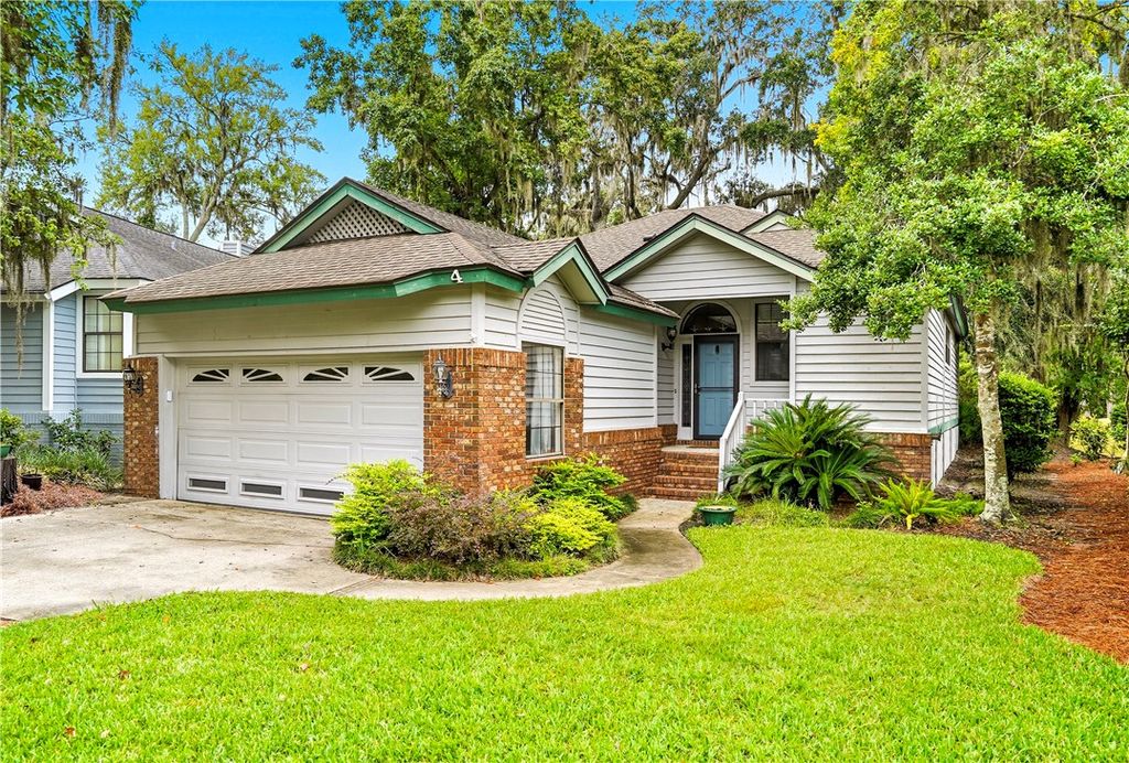 4 Bay Tree Court W, St Simons Island, GA 31522