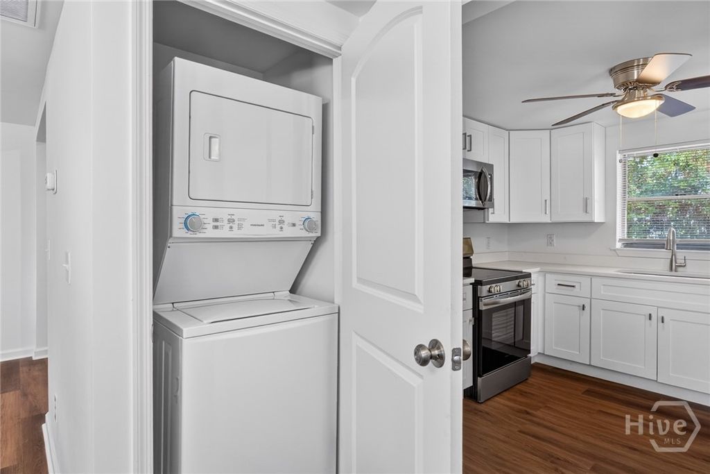 Image 10 of property listing at 917 Wexler Street, Savannah, GA 31415