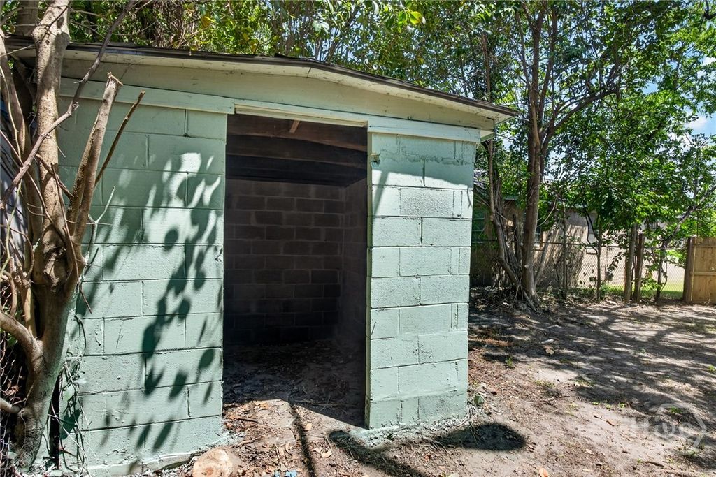 Image 25 of property listing at 917 Wexler Street, Savannah, GA 31415