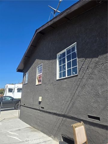 3202 Ganahl, Los Angeles, CA 90063