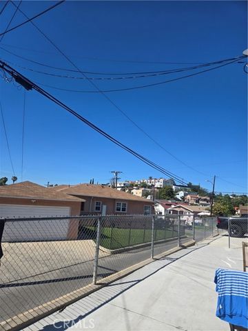 3202 Ganahl, Los Angeles, CA 90063