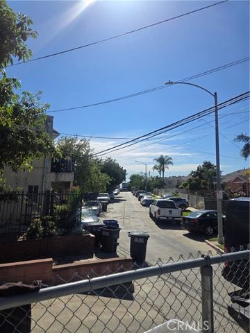 3202 Ganahl, Los Angeles, CA 90063