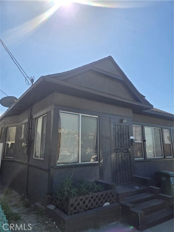 3202 Ganahl, Los Angeles, CA 90063