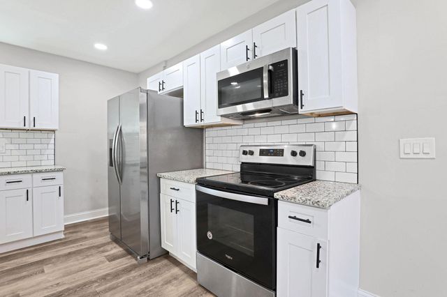 446 Catherine Street, Columbus, OH 43223