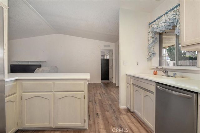 906 Vista Montana, Santa Maria, CA 93458