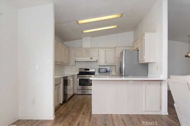 906 Vista Montana, Santa Maria, CA 93458