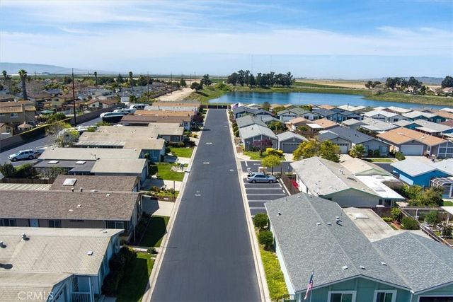 906 Vista Montana, Santa Maria, CA 93458