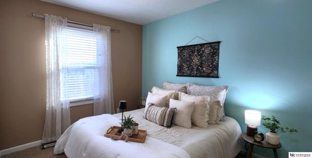 7415 Terry Drive, La Vista, NE 68128