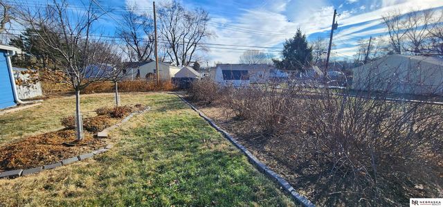 7415 Terry Drive, La Vista, NE 68128