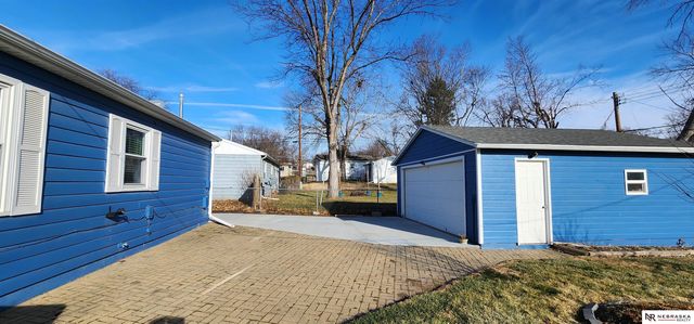 7415 Terry Drive, La Vista, NE 68128