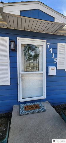 7415 Terry Drive, La Vista, NE 68128