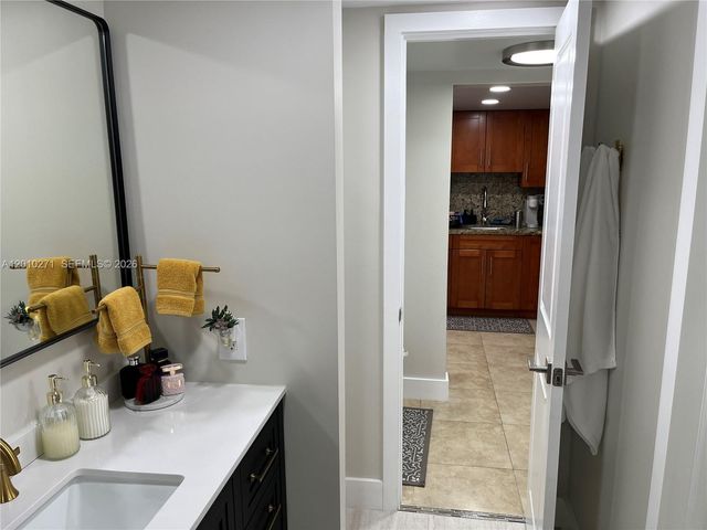 10525 SW 112th Avenue 314, Miami, FL 33176