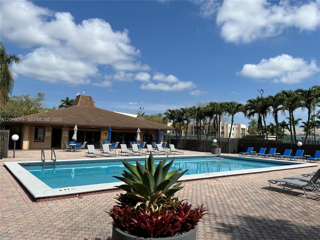 10525 SW 112th Avenue 314, Miami, FL 33176
