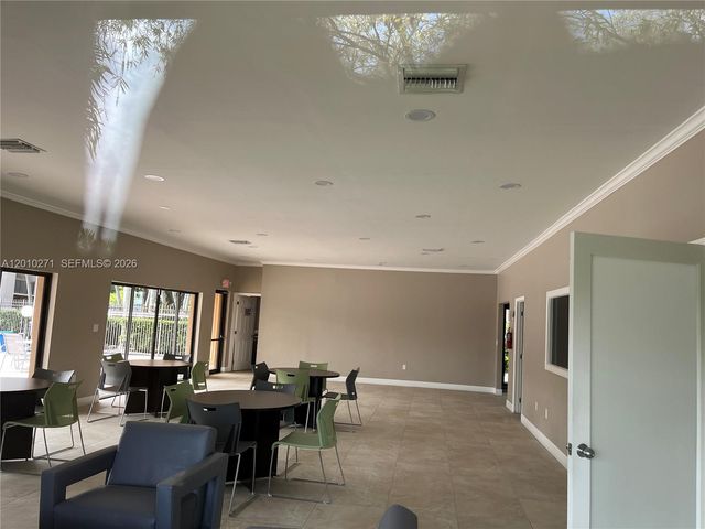 10525 SW 112th Avenue 314, Miami, FL 33176