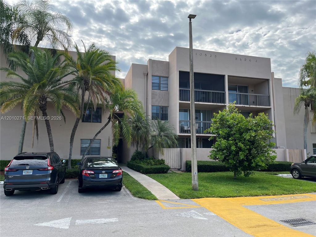 10525 SW 112th Avenue 314, Miami, FL 33176
