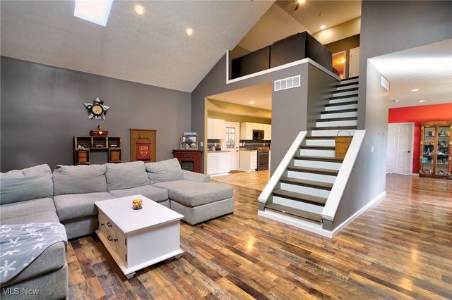 11135 Baumhart Road, Amherst, OH 44001