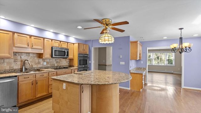 1701 ROLAND AVE, Baltimore, MD 21204