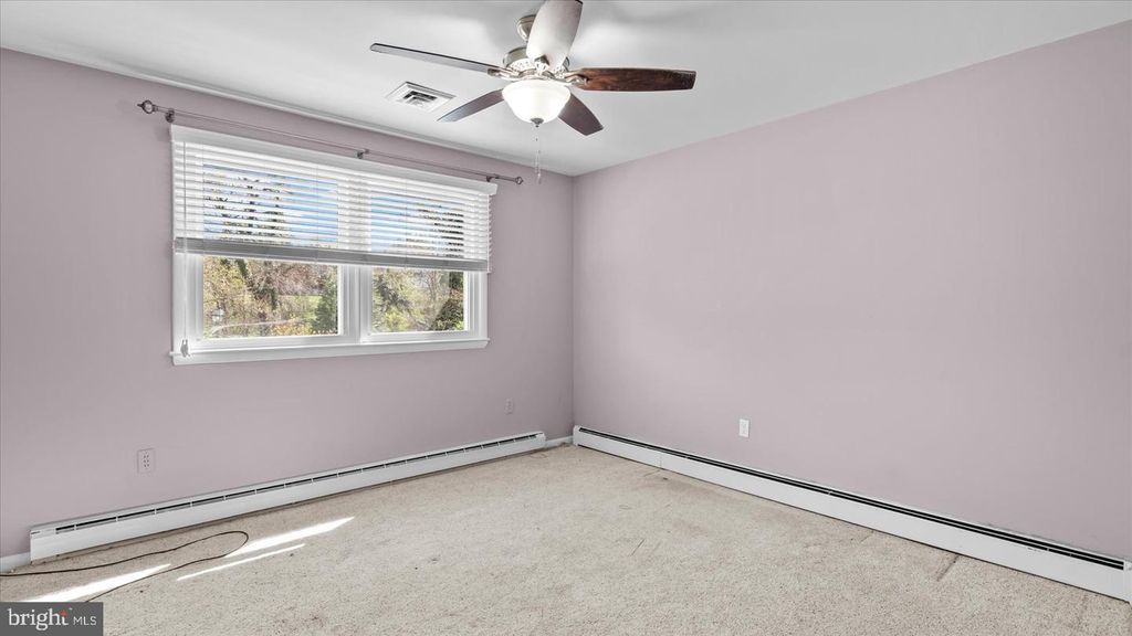 Image 37 of property listing at 1701 ROLAND AVE, Baltimore, MD 21204