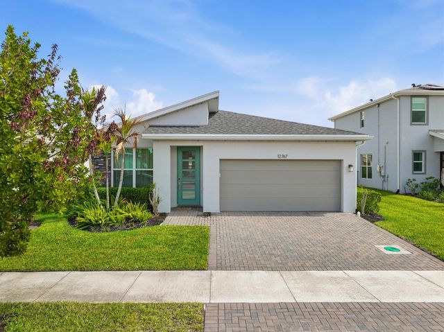12767 SW Phoenix Drive, Port St. Lucie, FL 34987
