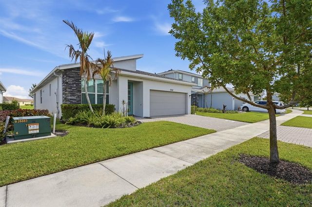 12767 SW Phoenix Drive, Port St. Lucie, FL 34987