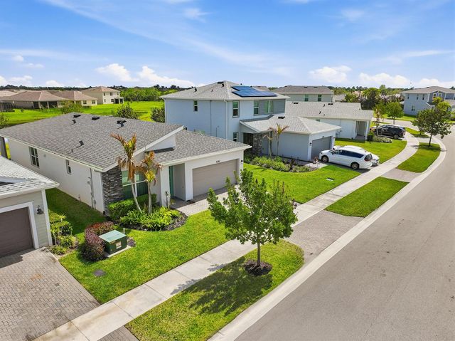 12767 SW Phoenix Drive, Port St. Lucie, FL 34987