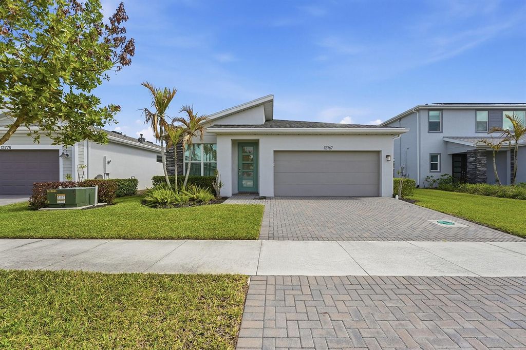 12767 SW Phoenix Drive, Port St. Lucie, FL 34987
