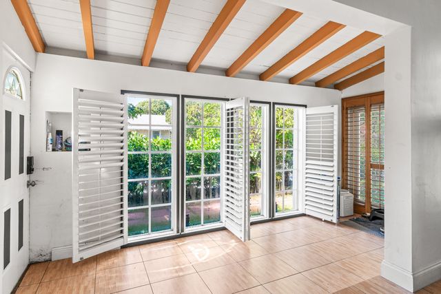 629 Selkirk Street, West Palm Beach, FL 33405