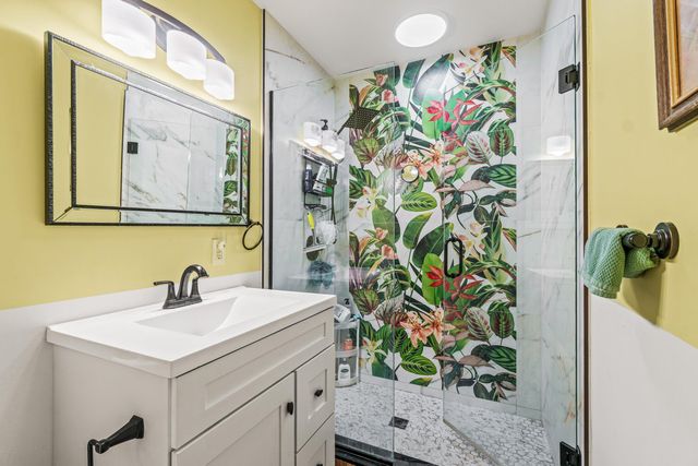 629 Selkirk Street, West Palm Beach, FL 33405