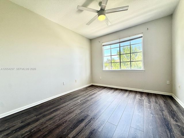 9208 W Myrtlewood Cir W 208, Palm Beach Gardens, FL 33418