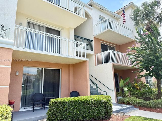 9208 W Myrtlewood Cir W 208, Palm Beach Gardens, FL 33418
