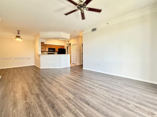 9208 W Myrtlewood Cir W 208, Palm Beach Gardens, FL 33418
