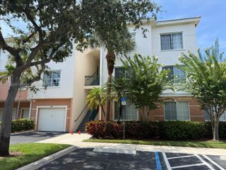 9208 W Myrtlewood Cir W 208, Palm Beach Gardens, FL 33418