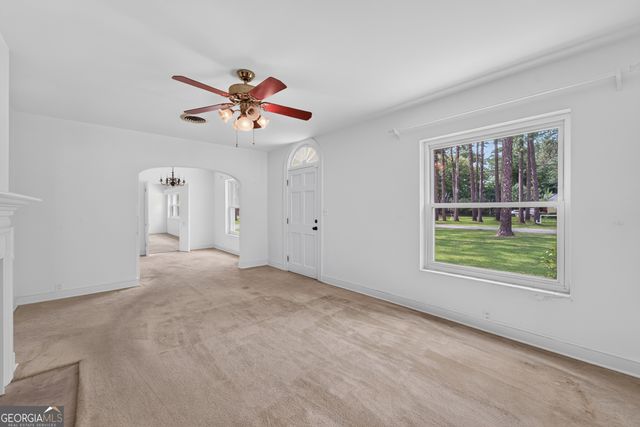 808 Seminole Trail, Waycross, GA 31501