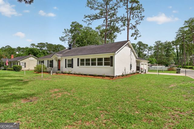 808 Seminole Trail, Waycross, GA 31501