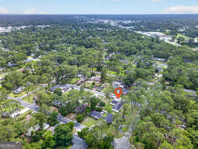 808 Seminole Trail, Waycross, GA 31501