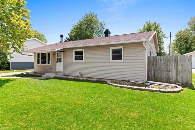 1513 E PLAZA DRIVE, Appleton, WI 54915