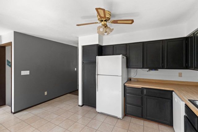 1513 E PLAZA DRIVE, Appleton, WI 54915