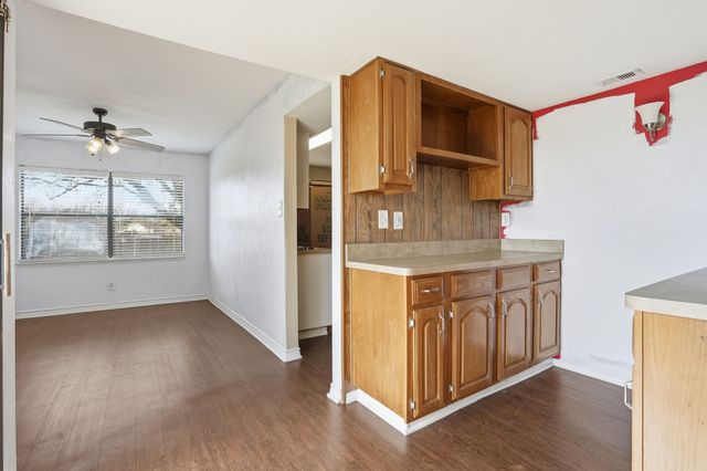 6101 Greenlawn Street, Rowlett, TX 75088