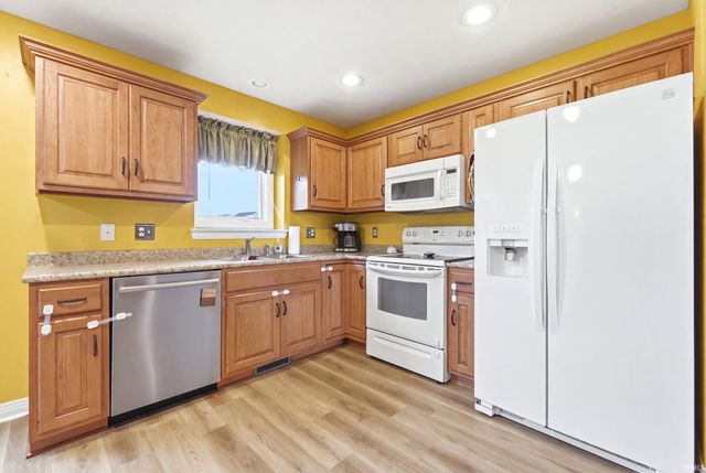 3226 Cilantro Cove, Fort Wayne, IN 46818