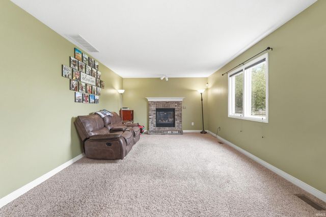3226 Cilantro Cove, Fort Wayne, IN 46818