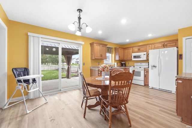 3226 Cilantro Cove, Fort Wayne, IN 46818