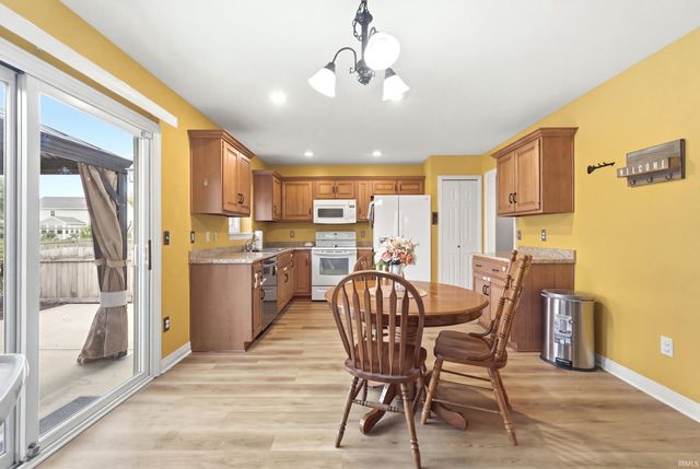 3226 Cilantro Cove, Fort Wayne, IN 46818